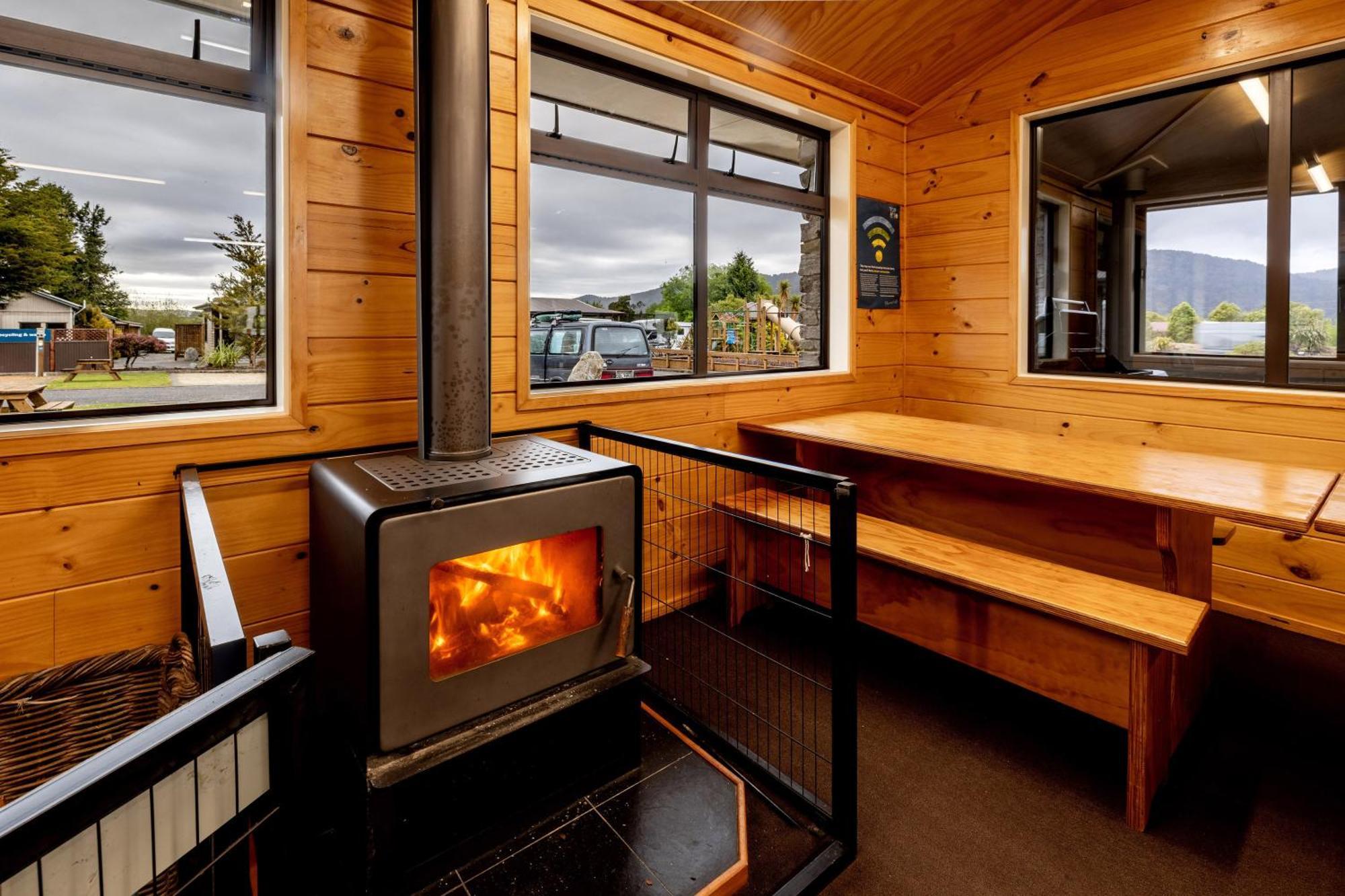 Fox Glacier Top 10 Holiday Park & Motels Exteriér fotografie
